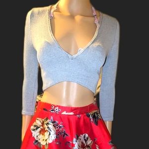 Intimately Free People Cropped Top Grey Half Sleeve V Neck Size M/L
